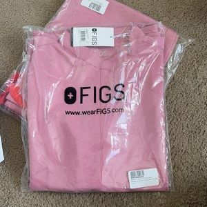 Figs NEW in bag women’s chalk pink Zamora oversized scrub S
